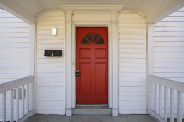 942 20th ST, Newport News, VA 23607