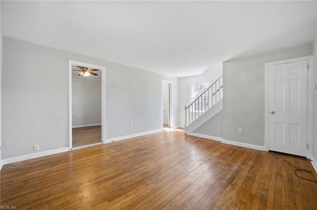 942 20th ST, Newport News, VA 23607