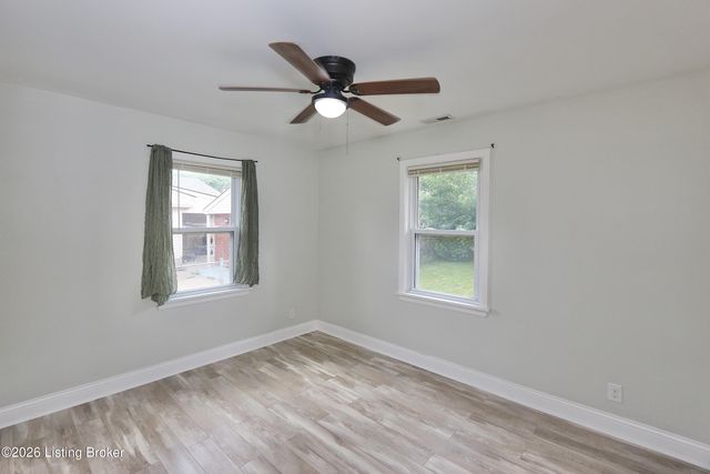 10309 Rancho Dr, Louisville, KY 40272