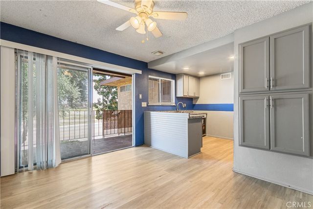 42935 15th W, Lancaster, CA 93534
