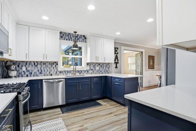 232 Charing Cross Road, Indianapolis, IN 46217