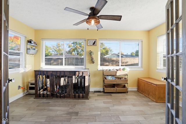 232 Charing Cross Road, Indianapolis, IN 46217