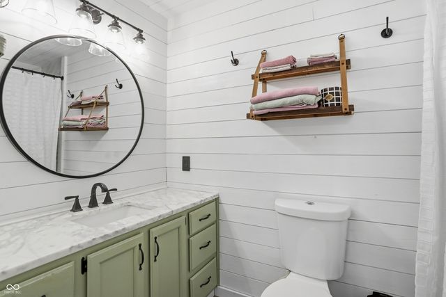 232 Charing Cross Road, Indianapolis, IN 46217