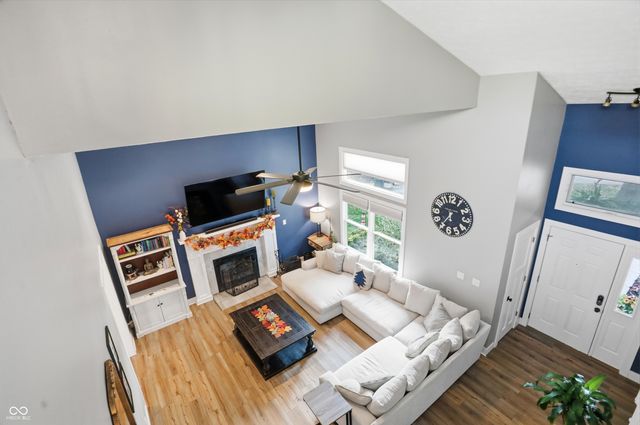 232 Charing Cross Road, Indianapolis, IN 46217