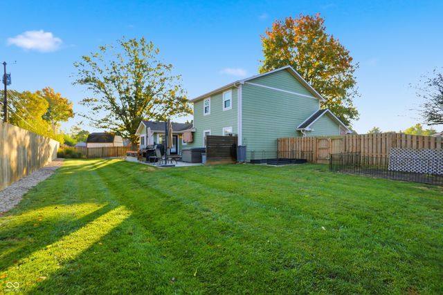 232 Charing Cross Road, Indianapolis, IN 46217