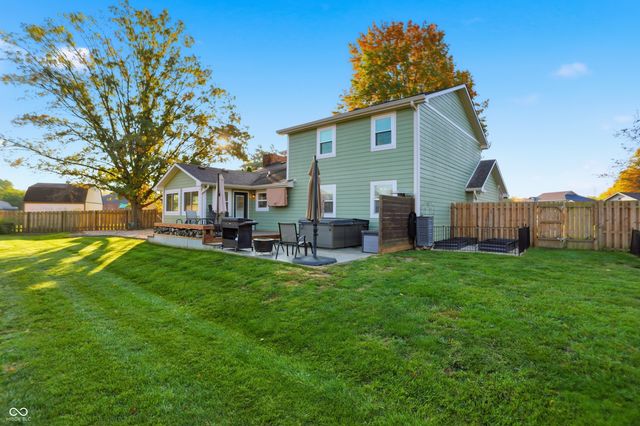 232 Charing Cross Road, Indianapolis, IN 46217