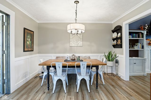 232 Charing Cross Road, Indianapolis, IN 46217