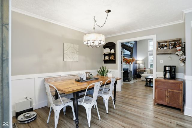 232 Charing Cross Road, Indianapolis, IN 46217