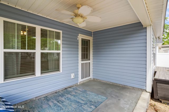 206 NE 76th Street, Oak Island, NC 28465