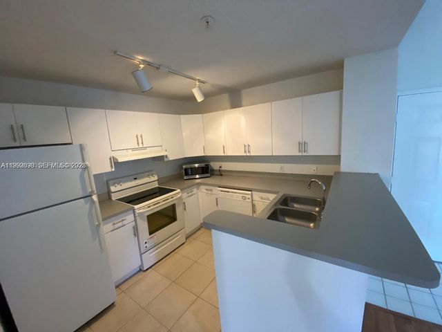 4500 NW 107th Ave 201-9, Doral, FL 33178