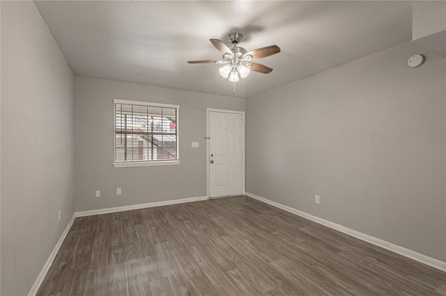 600 Palm Street 2, Huntsville, TX 77340