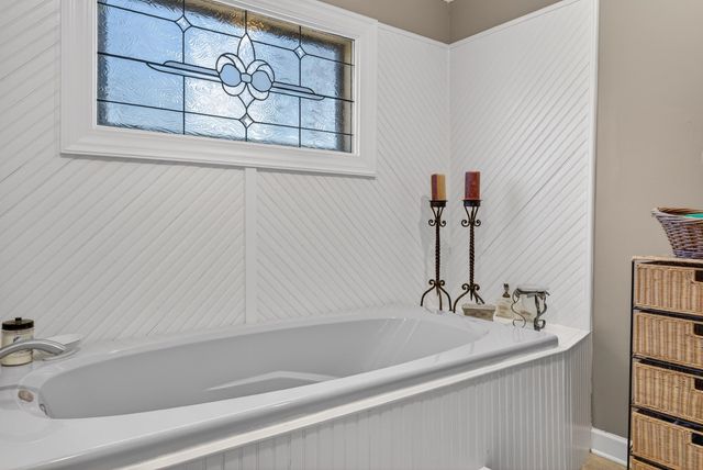 1195 FRANK RD, Collierville, TN 38017