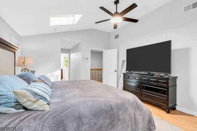 28 Long View Trl, Denville Twp., NJ 07834