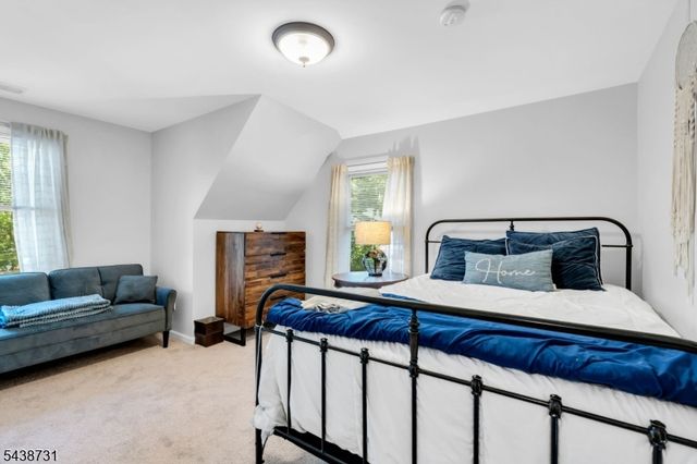 28 Long View Trl, Denville Twp., NJ 07834