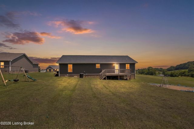 120 Mohican Trail, Jeffersonville, KY 40337