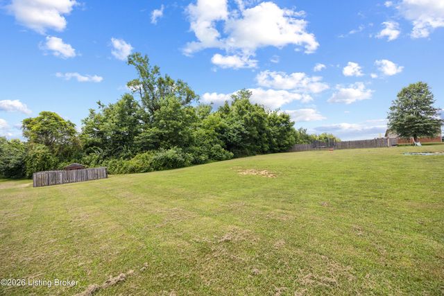 120 Mohican Trail, Jeffersonville, KY 40337