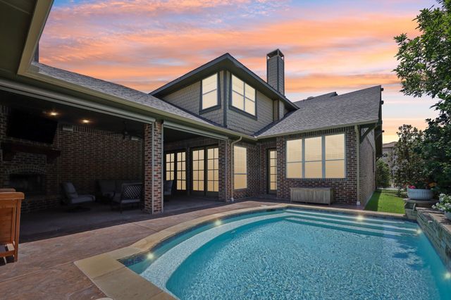 2301 Cardinal Boulevard, Carrollton, TX 75010