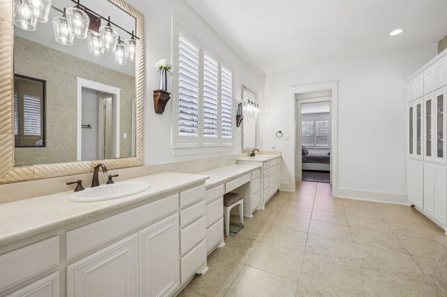 2301 Cardinal Boulevard, Carrollton, TX 75010