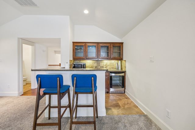 2301 Cardinal Boulevard, Carrollton, TX 75010