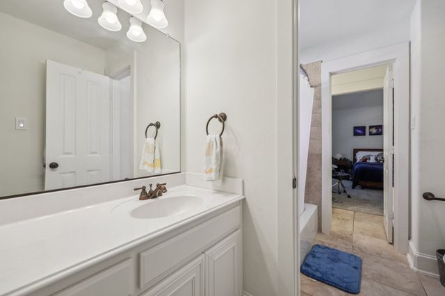 2301 Cardinal Boulevard, Carrollton, TX 75010