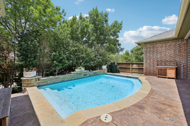 2301 Cardinal Boulevard, Carrollton, TX 75010