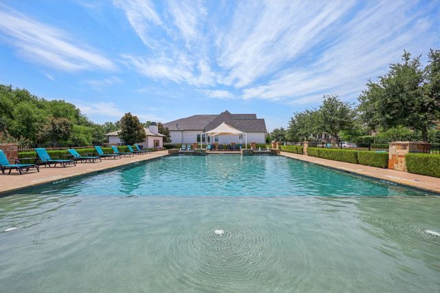 2301 Cardinal Boulevard, Carrollton, TX 75010