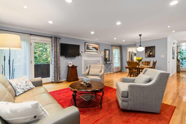 622 Central Avenue 7, Lexington, KY 40502