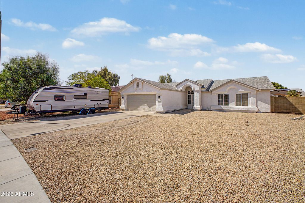 7626 W MISSOURI Avenue, Glendale, AZ 85303 — photo 3