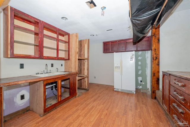 215 Hermey Ave, Pensacola, FL 32507