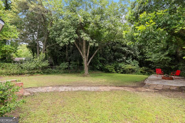 587 Robert Henry Street, Macon, GA 31206