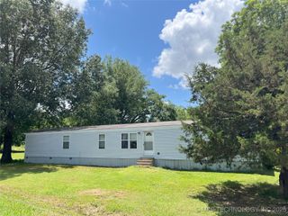 124 S BK 1401 Road, Stigler, OK 74462
