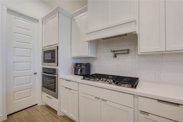 4410 Lazy Grains Lane, Fulshear, TX 77441