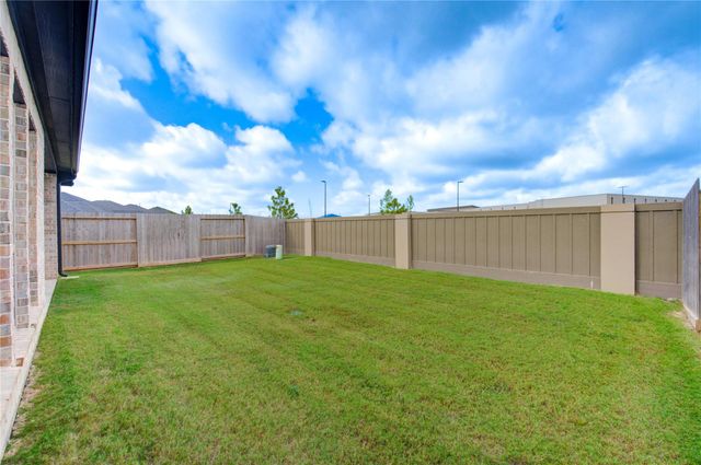 4410 Lazy Grains Lane, Fulshear, TX 77441
