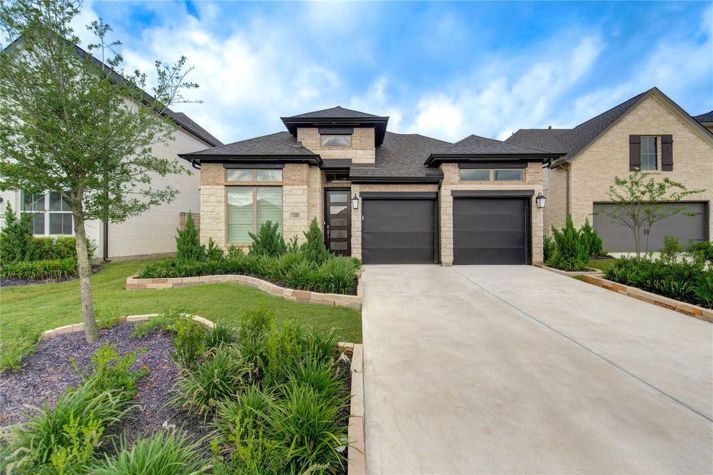 4410 Lazy Grains Lane, Fulshear, TX 77441