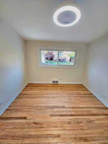 7434 Emerson Street, Morton Grove, IL 60053