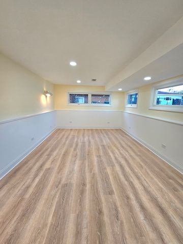 7434 Emerson Street, Morton Grove, IL 60053