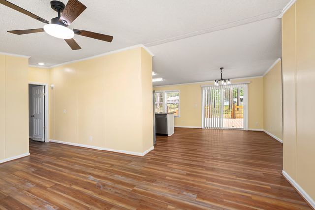 1057 Limerick Lane, Manning, SC 29102