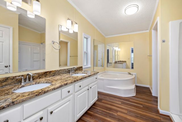 1057 Limerick Lane, Manning, SC 29102