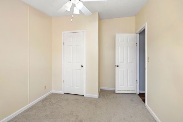 1057 Limerick Lane, Manning, SC 29102