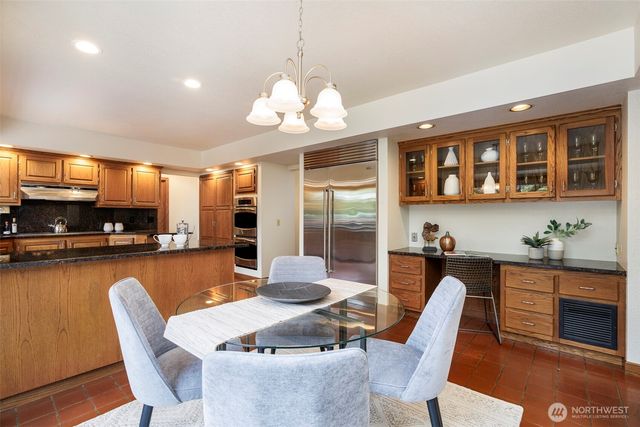 6573 NE Windermere Road, Seattle, WA 98105