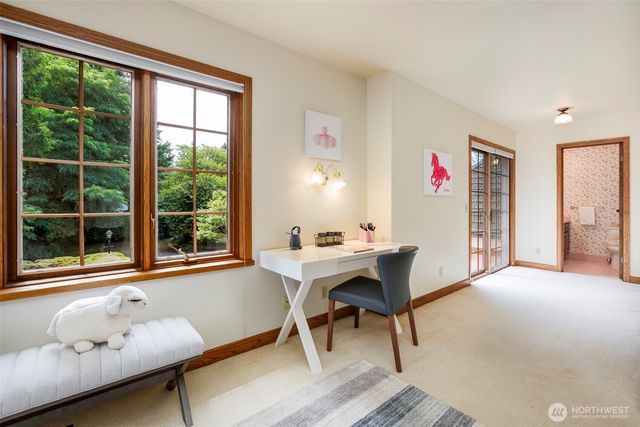 6573 NE Windermere Road, Seattle, WA 98105