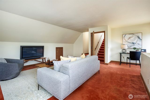 6573 NE Windermere Road, Seattle, WA 98105