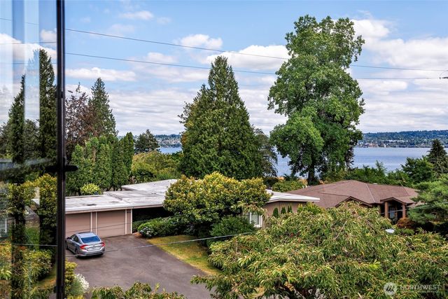 6573 NE Windermere Road, Seattle, WA 98105