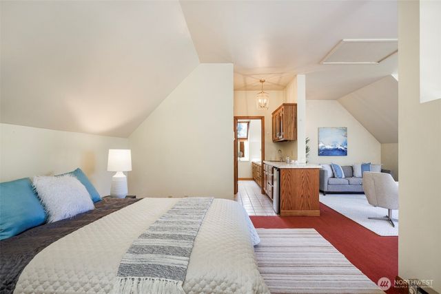 6573 NE Windermere Road, Seattle, WA 98105