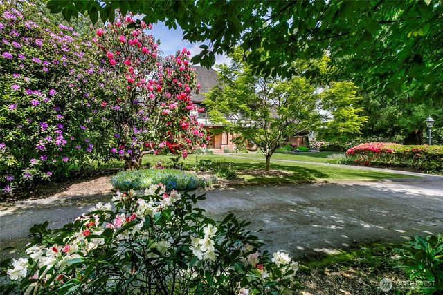 6573 NE Windermere Road, Seattle, WA 98105