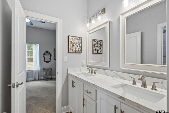 4033 Hanover Pl., Tyler, TX 75701