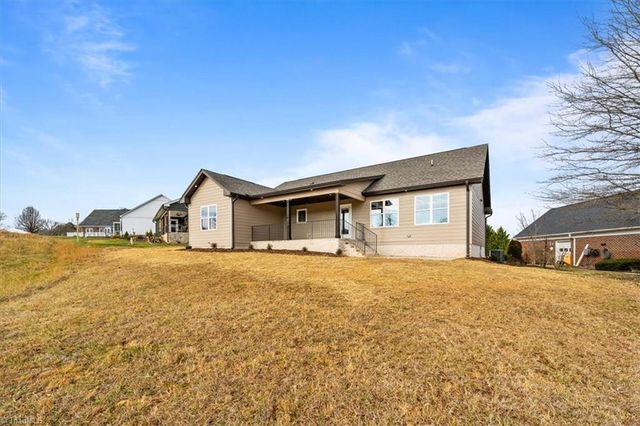 2546 High Meadow Drive, Asheboro, NC 27205