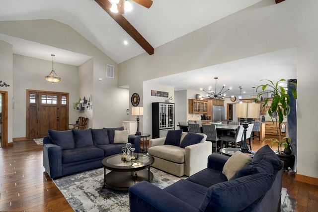 6487 N Farm Road 171, Springfield, MO 65803