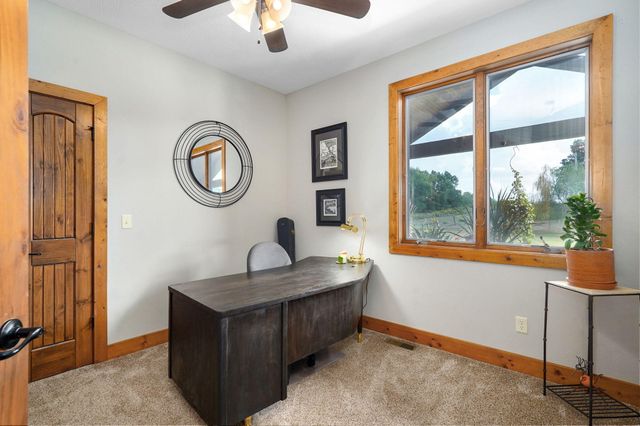 6487 N Farm Road 171, Springfield, MO 65803