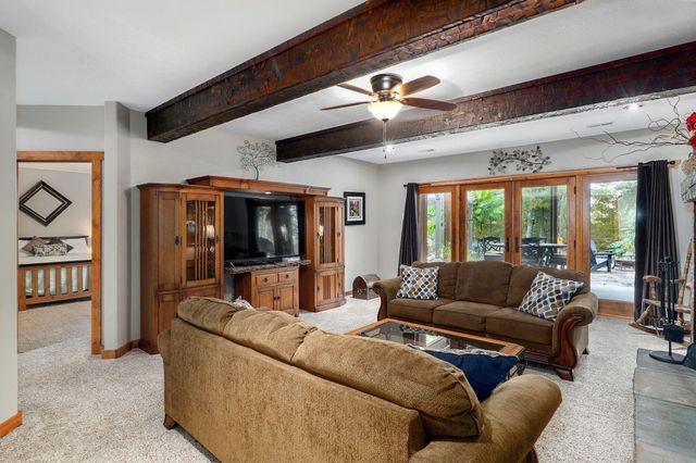 6487 N Farm Road 171, Springfield, MO 65803